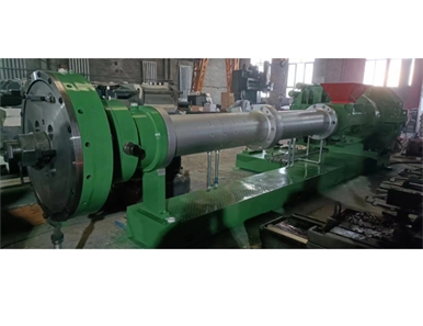 XJD一250x16D銷釘冷喂料擠出機(jī)/最大可擠∮920毫米的膠管
